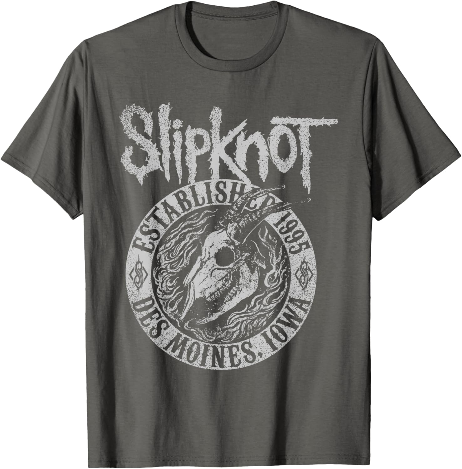 Slipknot Iowa Skull 1995 T-Shirt for Fans of Gothic Music and Culture - 4
