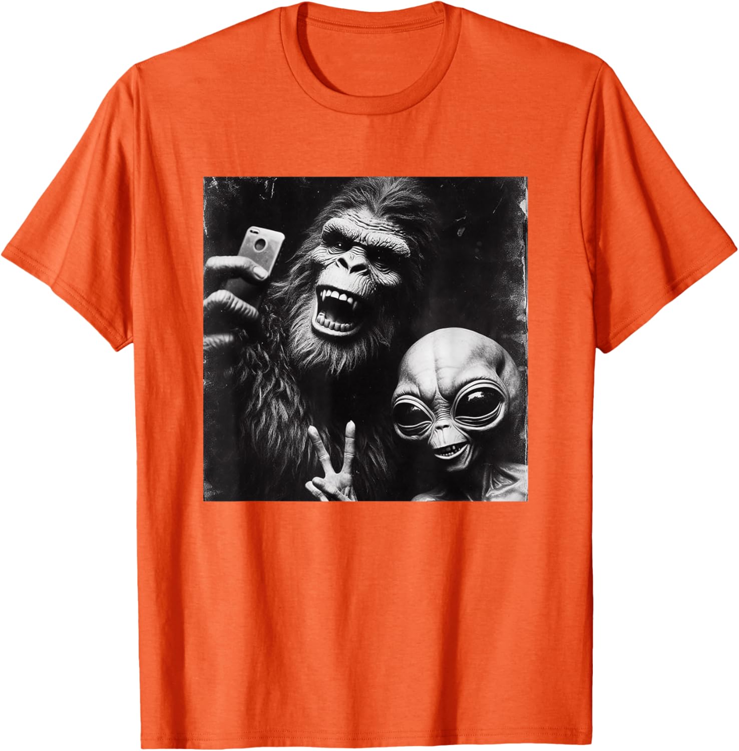 Funny Retro Bigfoot Alien Selfie T-Shirt for Unique Style Lovers - 17