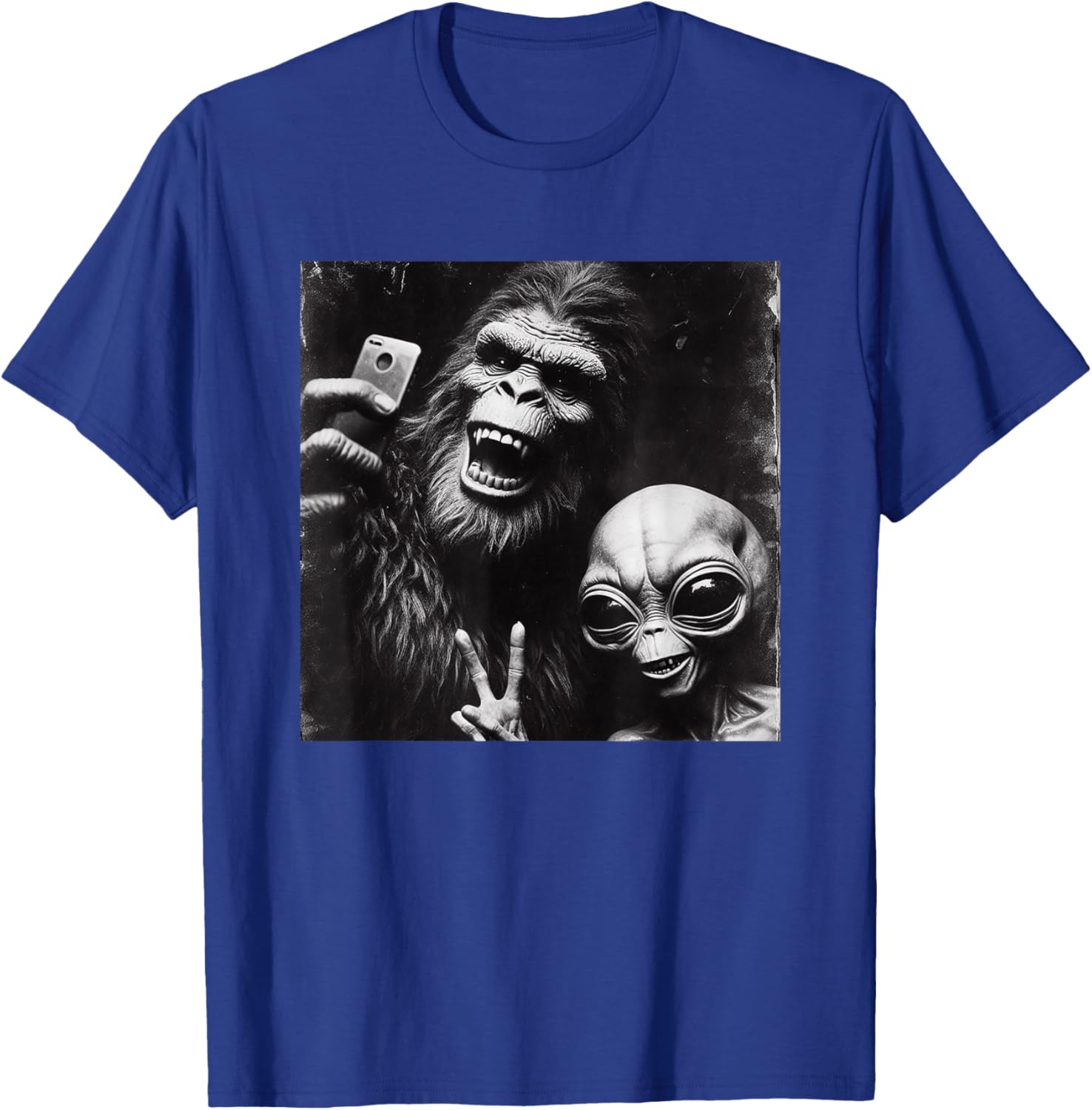 Funny Retro Bigfoot Alien Selfie T-Shirt for Unique Style Lovers - 24