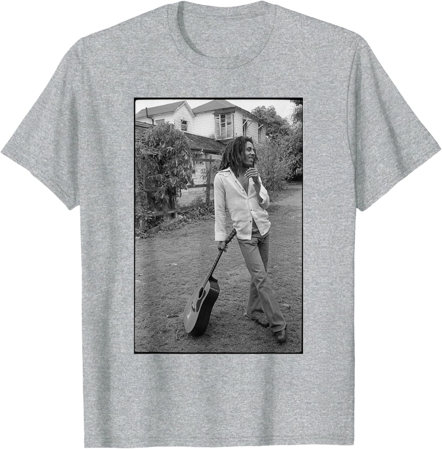 Bob Marley David Burnett Black and White Guitar Photo T-Shirt - 4